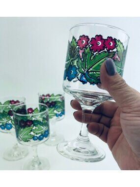 Vintage Libbey footed wine glasses, set of 4, Tiffany Foliage pattern